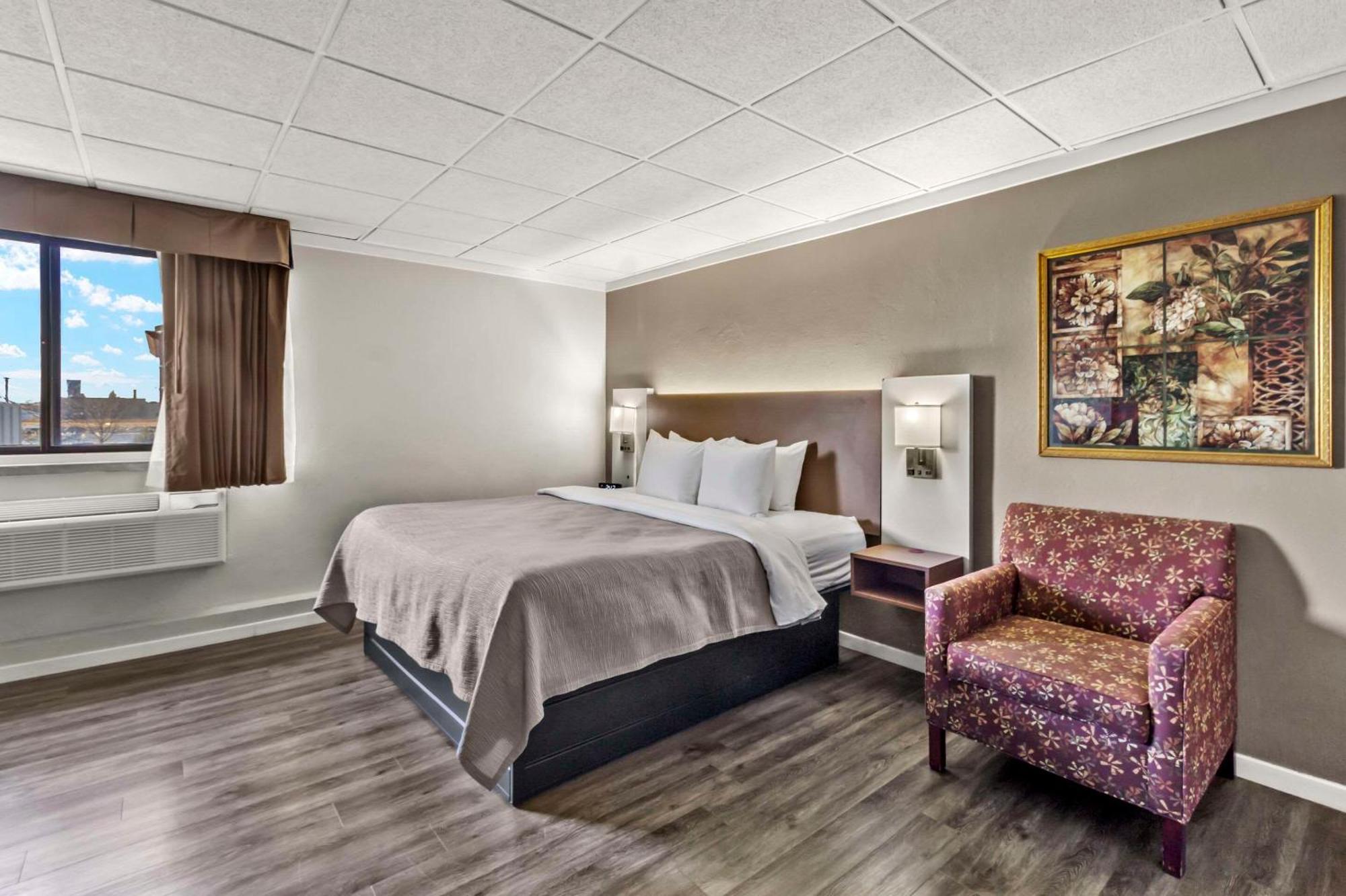 Hotel Quality & Downtown 2*