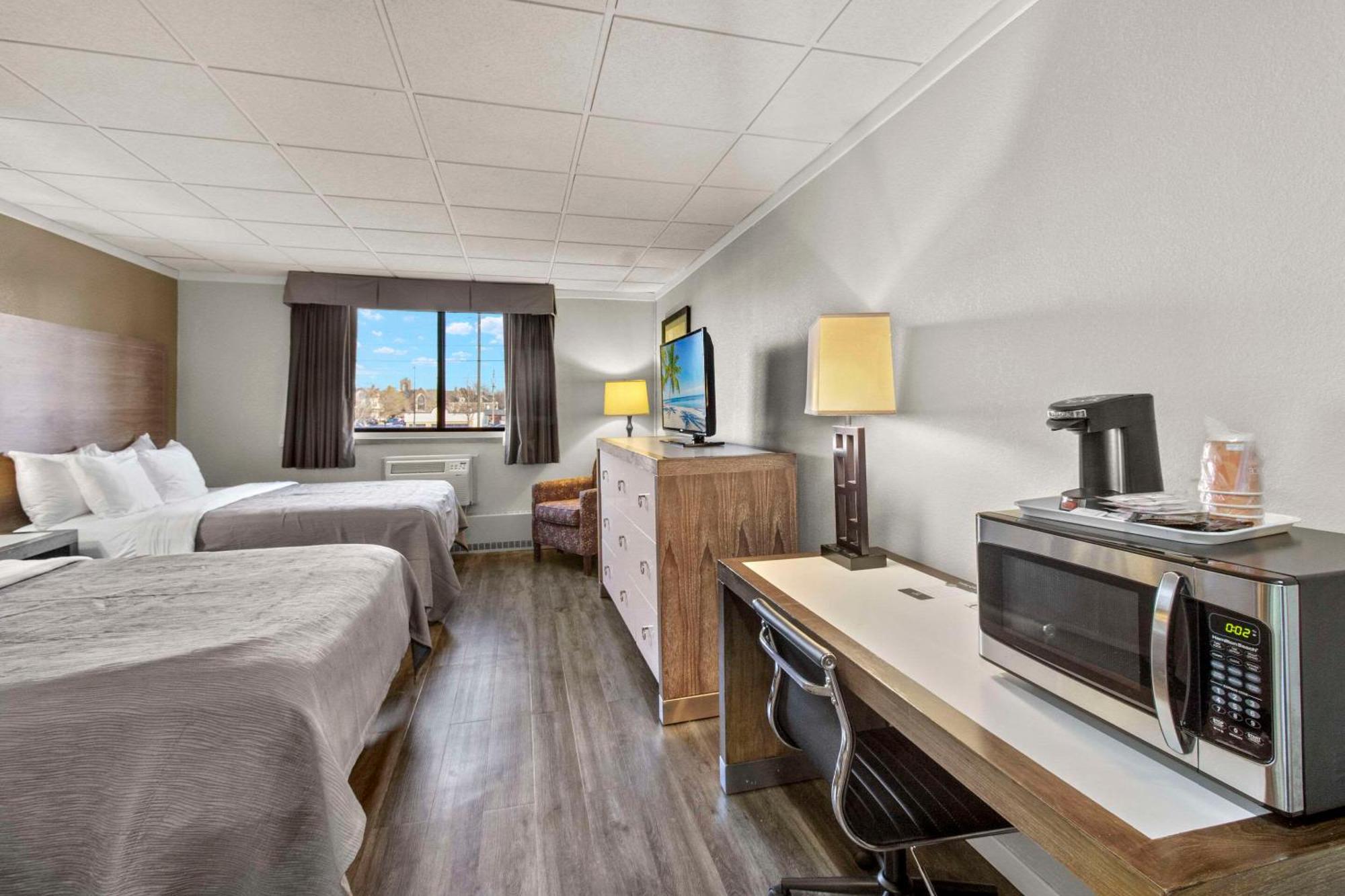Hotel Quality & Downtown