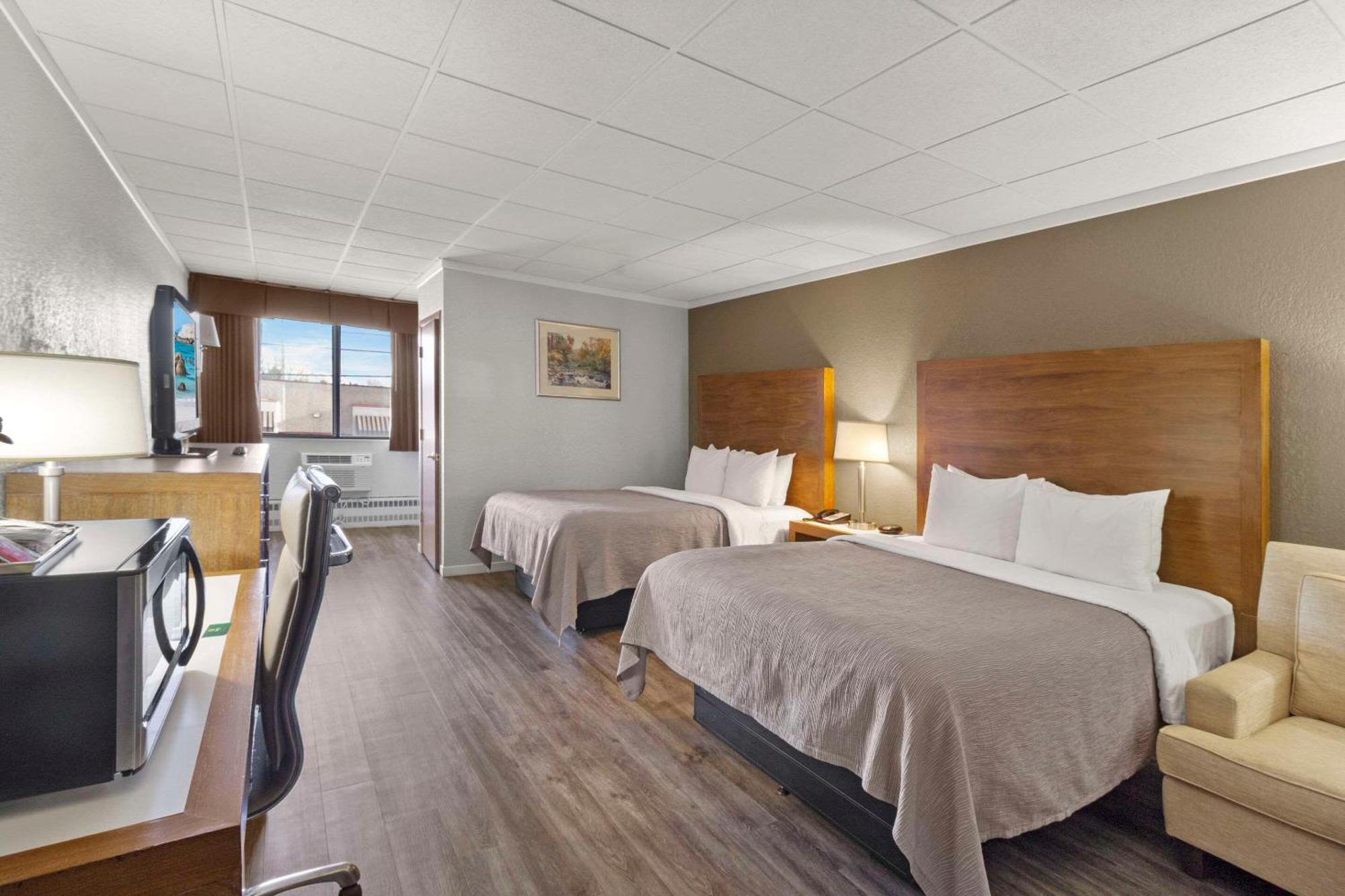 Hotel Quality & Downtown Green Bay