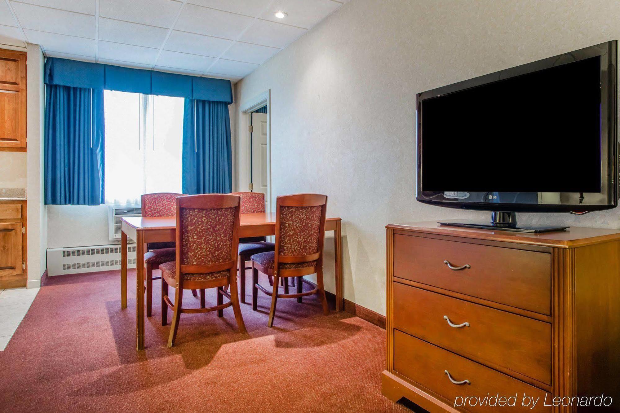 Quality & Downtown Hotel 2*